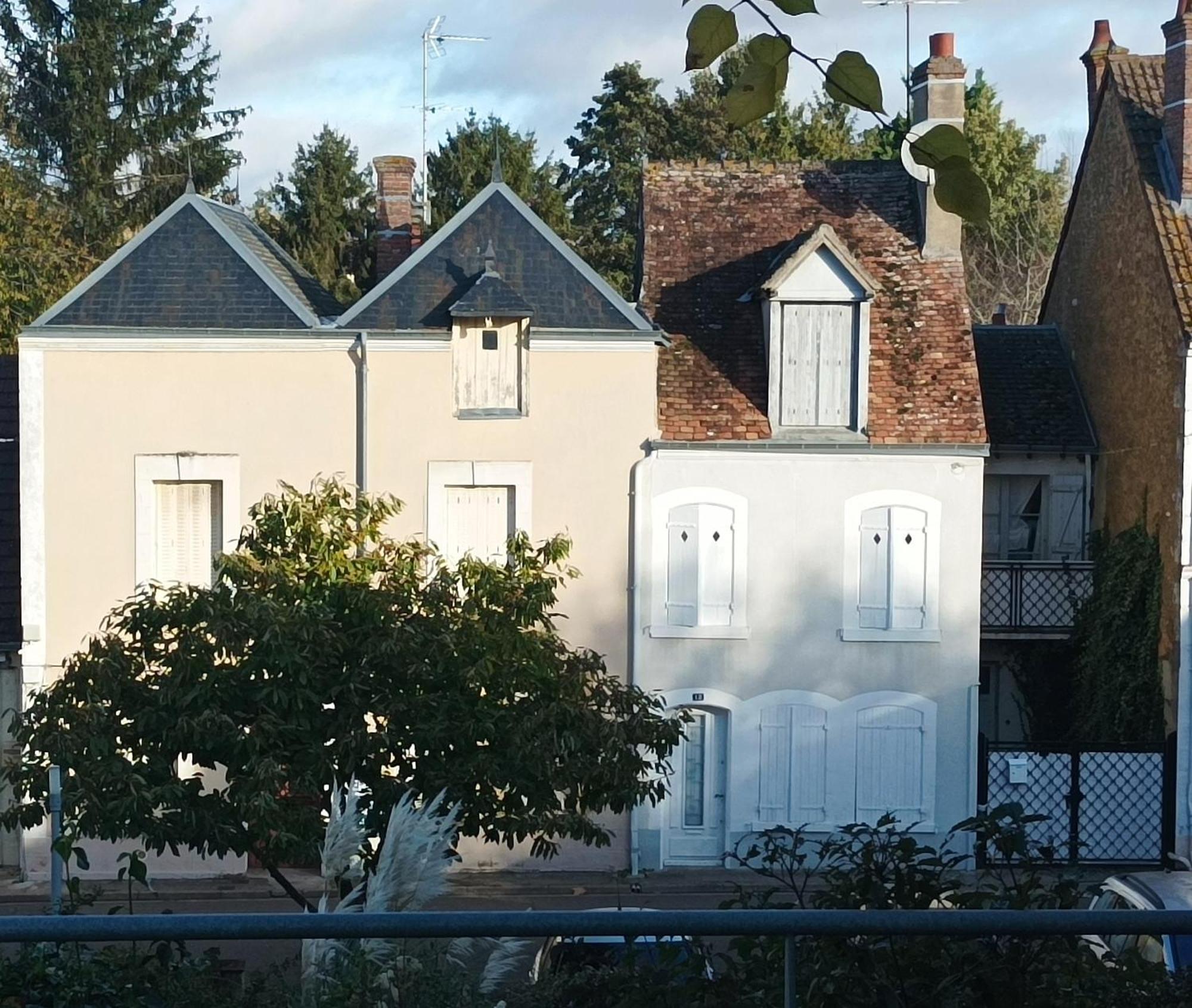 La Maison Au Bord De L'Eau Gracay Экстерьер фото